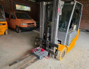 241368 - Jungheinrich EFG 425 k G120 DZ 440